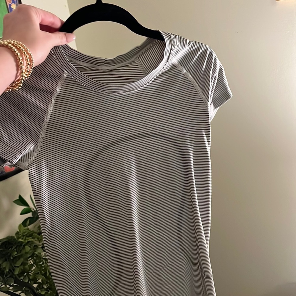Women lulu striped top